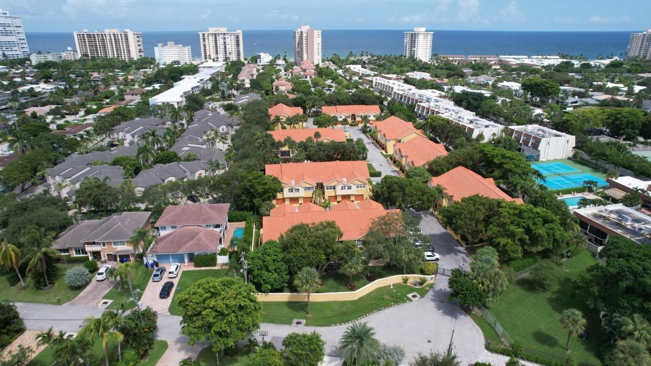 2121 S Ocean Boulevard, Unit 804, Lauderdale by the Sea, FL 33062 Photo