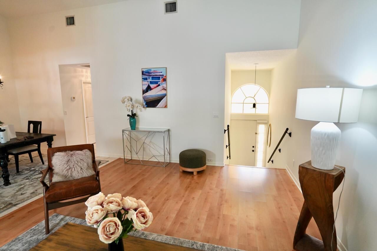 2121 S Ocean Boulevard, Unit 804, Lauderdale by the Sea, FL 33062 Photo