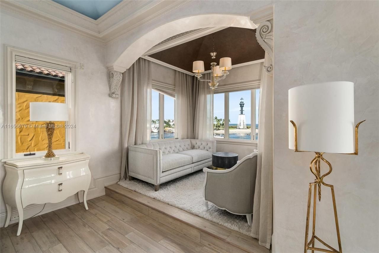 2306 Bay Dr, Pompano Beach, FL 33062 Photo