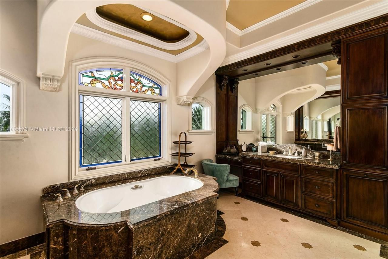 2306 Bay Dr, Pompano Beach, FL 33062 Photo