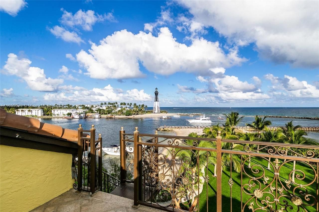 2306 Bay Dr, Pompano Beach, FL 33062 Photo