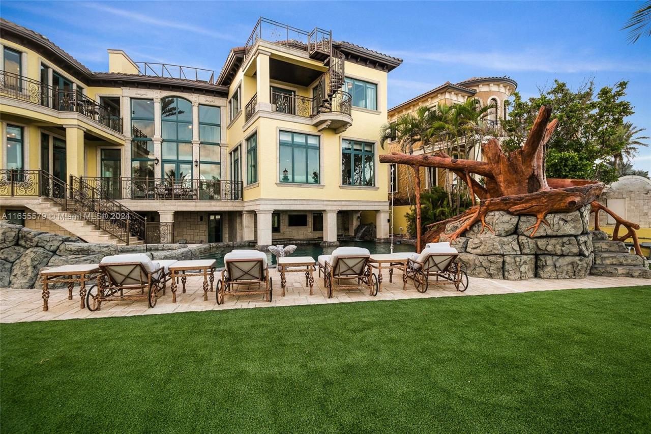 2306 Bay Dr, Pompano Beach, FL 33062 Photo