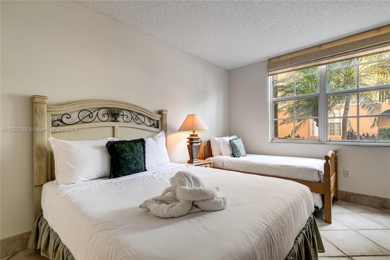 19701 E Country Club Dr, Unit 5107, Aventura, FL 33180 Photo