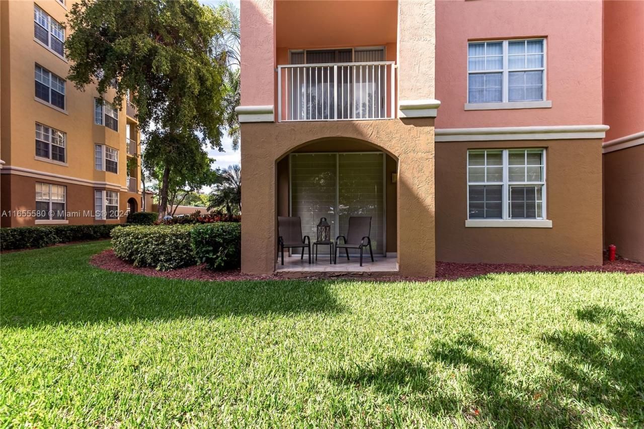 19701 E Country Club Dr, Unit 5107, Aventura, FL 33180 Photo