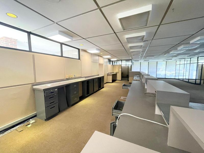 1325 E Dublin Granville Road, Columbus, OH 43229 Photo 7