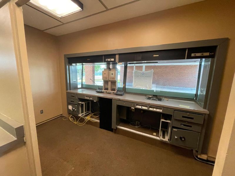 1325 E Dublin Granville Road, Columbus, OH 43229 Photo 8