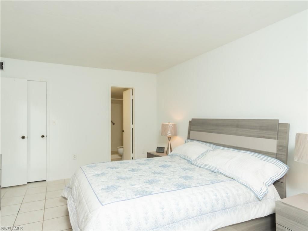 499 Forest Lakes Blvd, Unit 2-309, Naples, FL 34105 Photo