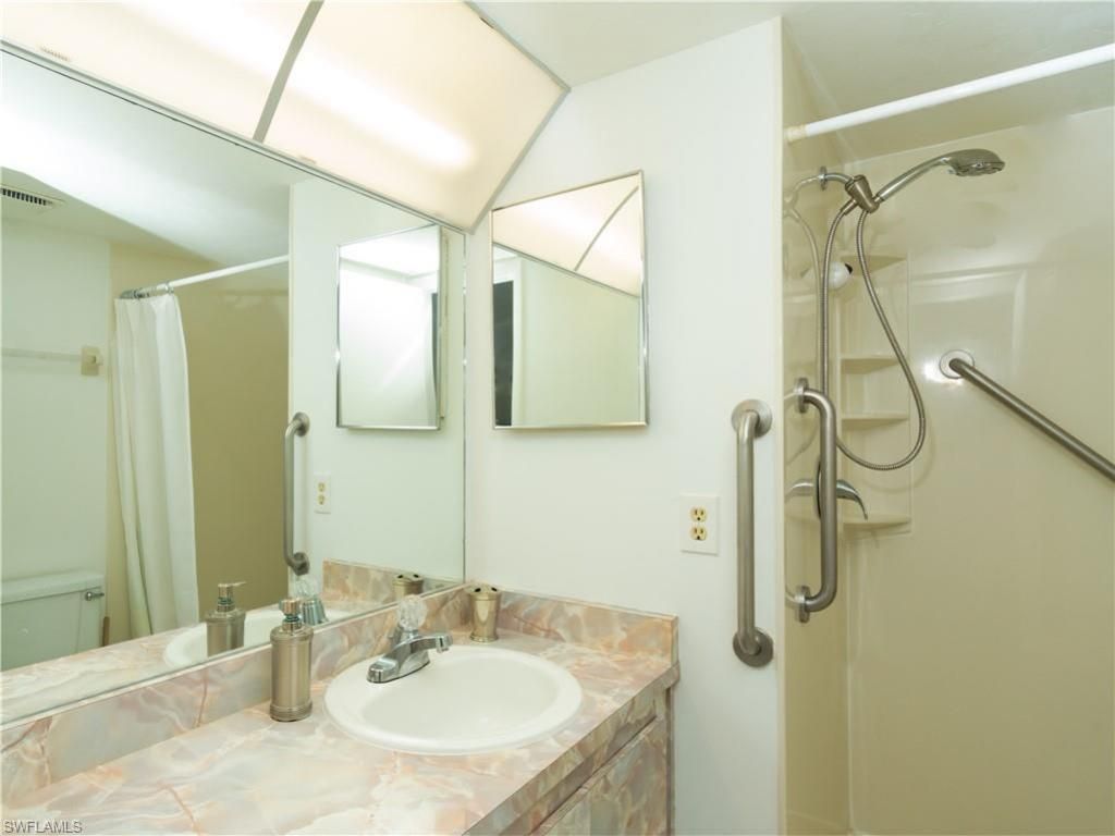 499 Forest Lakes Blvd, Unit 2-309, Naples, FL 34105 Photo