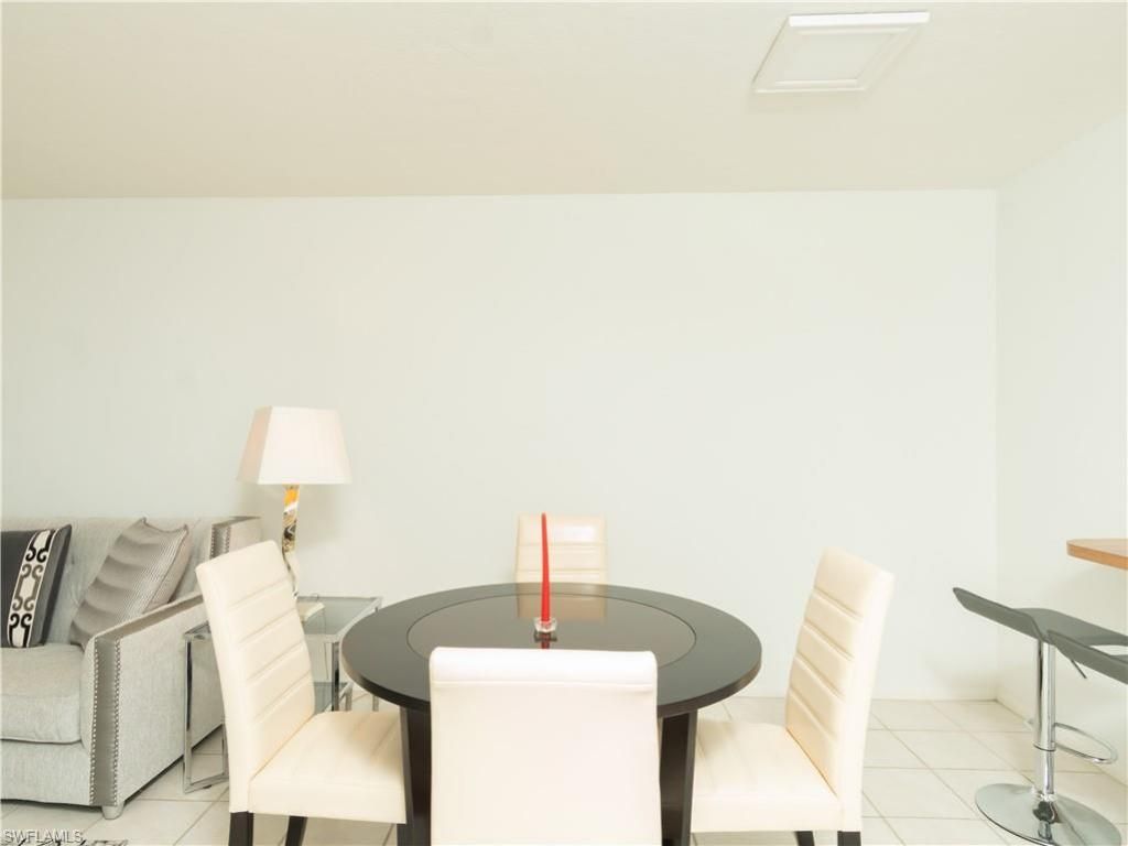 499 Forest Lakes Blvd, Unit 2-309, Naples, FL 34105 Photo