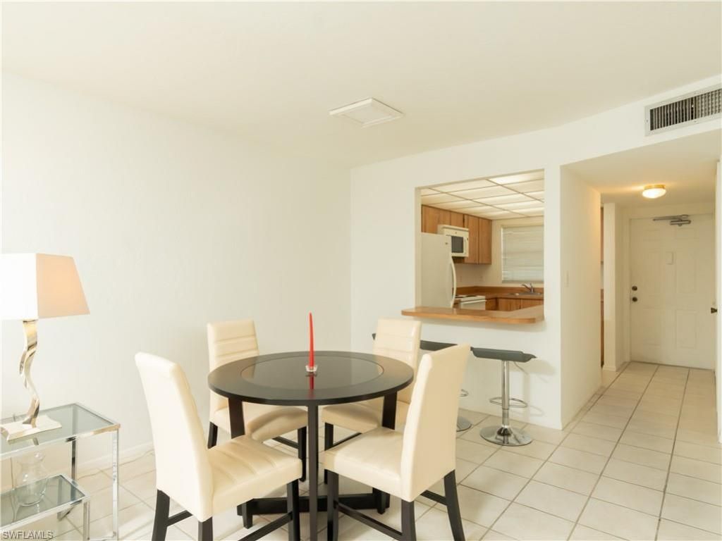499 Forest Lakes Blvd, Unit 2-309, Naples, FL 34105 Photo