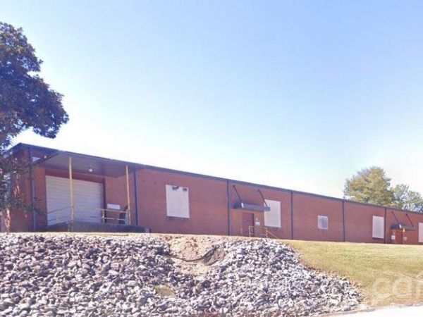 1495 North Main Street, Hendersonville, NC 28739