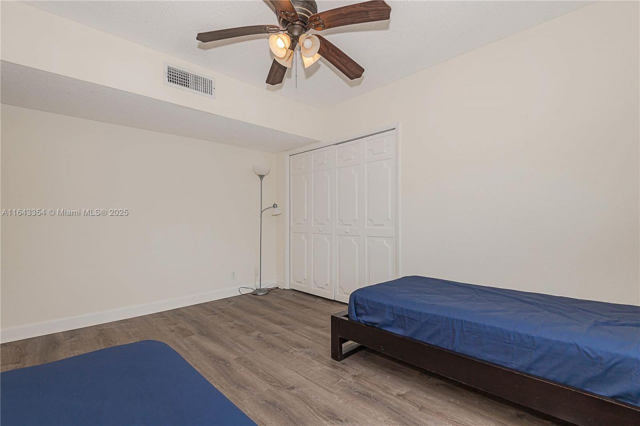 3200 N Palm Aire Dr, Unit 501, Pompano Beach, FL 33069 Photo