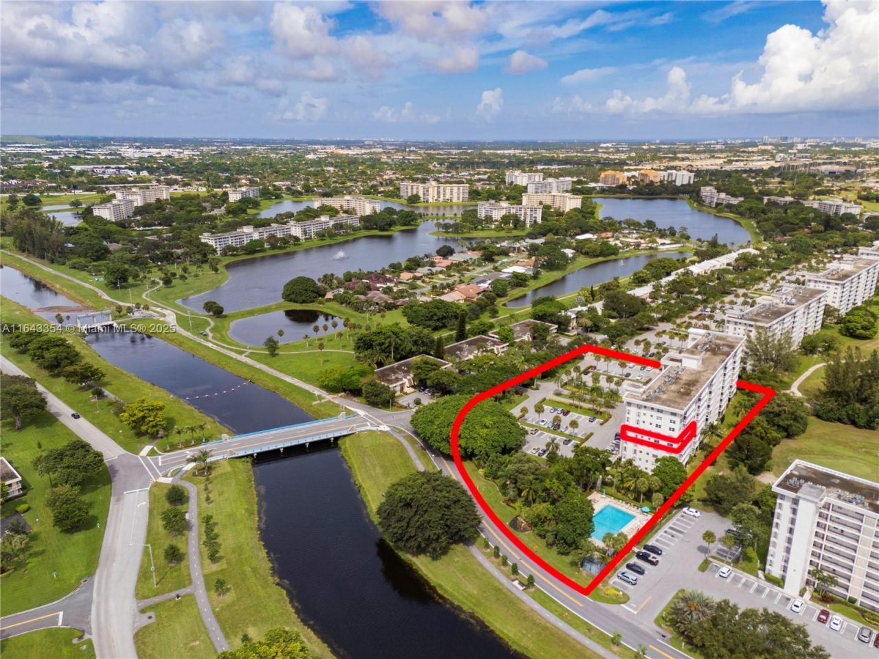 3200 N Palm Aire Dr, Unit 501, Pompano Beach, FL 33069 Photo