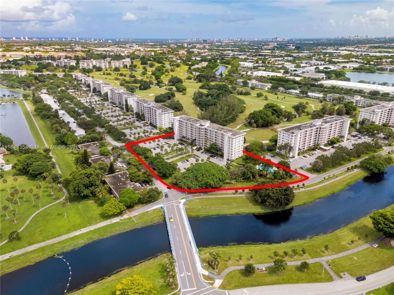 3200 N Palm Aire Dr, Unit 501, Pompano Beach, FL 33069 Photo