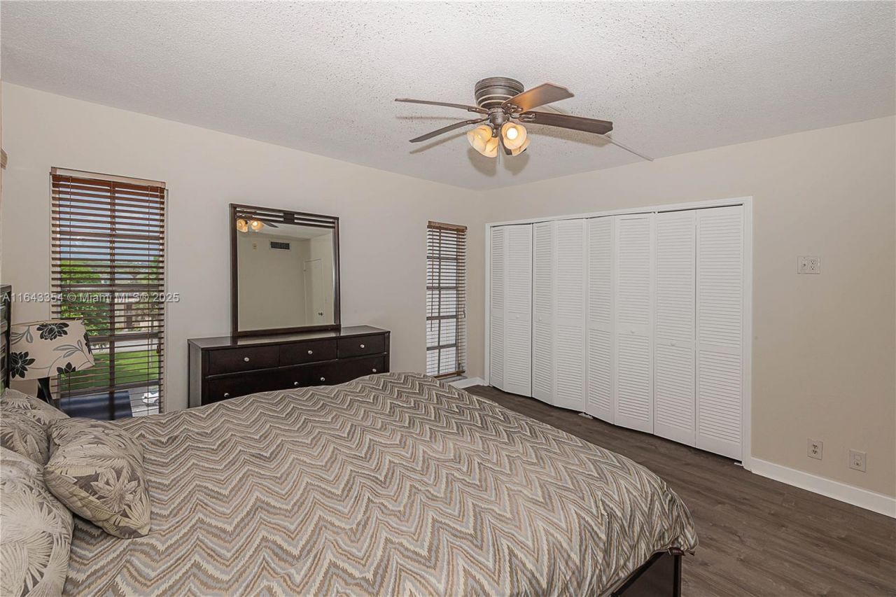 3200 N Palm Aire Dr, Unit 501, Pompano Beach, FL 33069 Photo