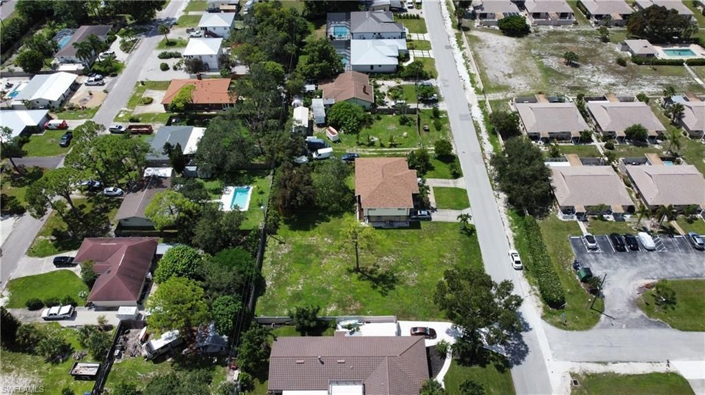 9090 Carolina St, Bonita Springs, FL 34135 Photo
