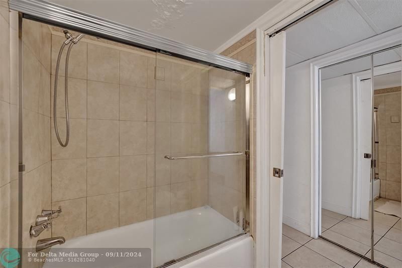 4040 Galt Ocean Drive, Unit 221, Fort Lauderdale, FL 33308 Photo