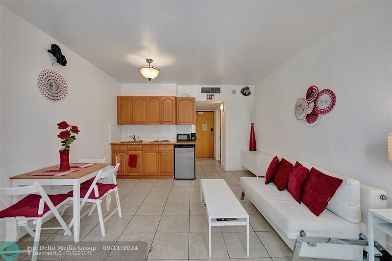 4040 Galt Ocean Drive, Unit 221, Fort Lauderdale, FL 33308 Photo