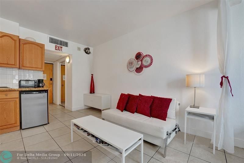 4040 Galt Ocean Drive, Unit 221, Fort Lauderdale, FL 33308 Photo