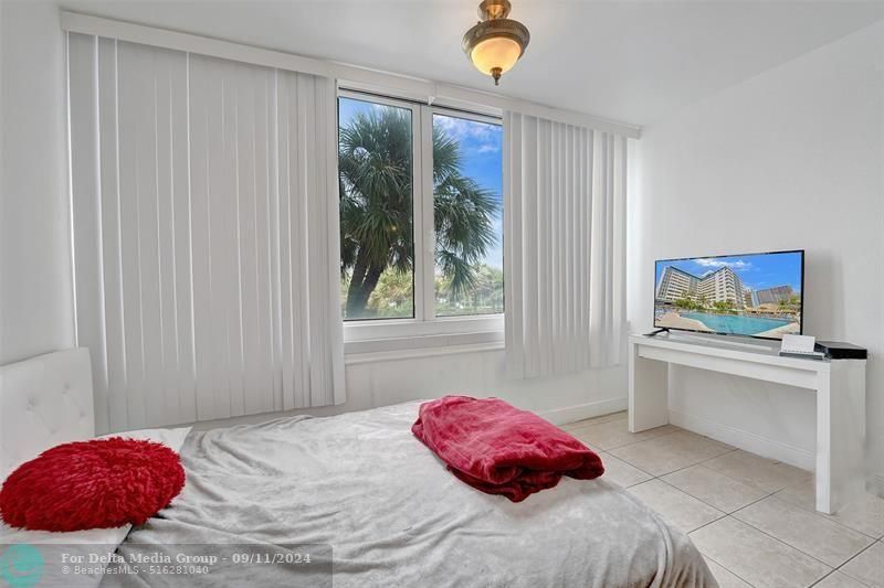 4040 Galt Ocean Drive, Unit 221, Fort Lauderdale, FL 33308 Photo