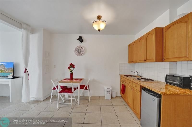 4040 Galt Ocean Drive, Unit 221, Fort Lauderdale, FL 33308 Photo