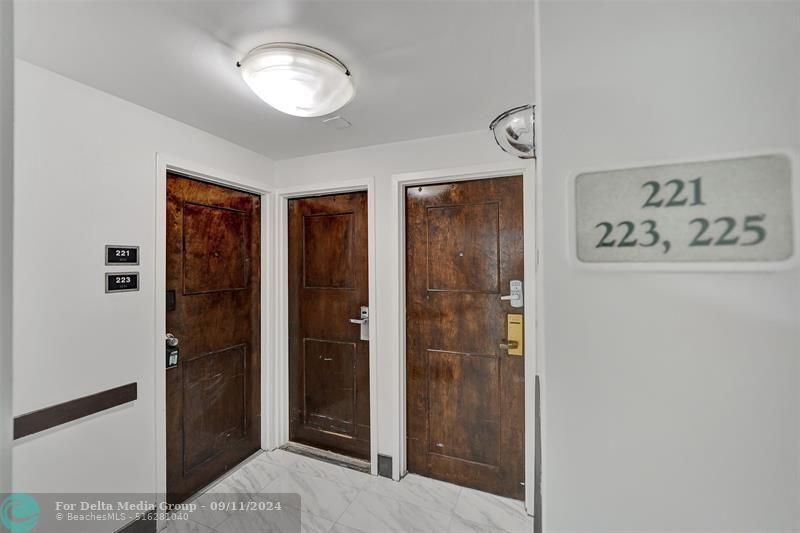 4040 Galt Ocean Drive, Unit 221, Fort Lauderdale, FL 33308 Photo