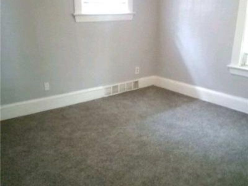 9003 Columbia Avenue, Cleveland, OH 44108 Photo 2