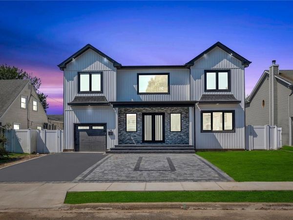 192 Shelter Lane, Levittown, NY 11756