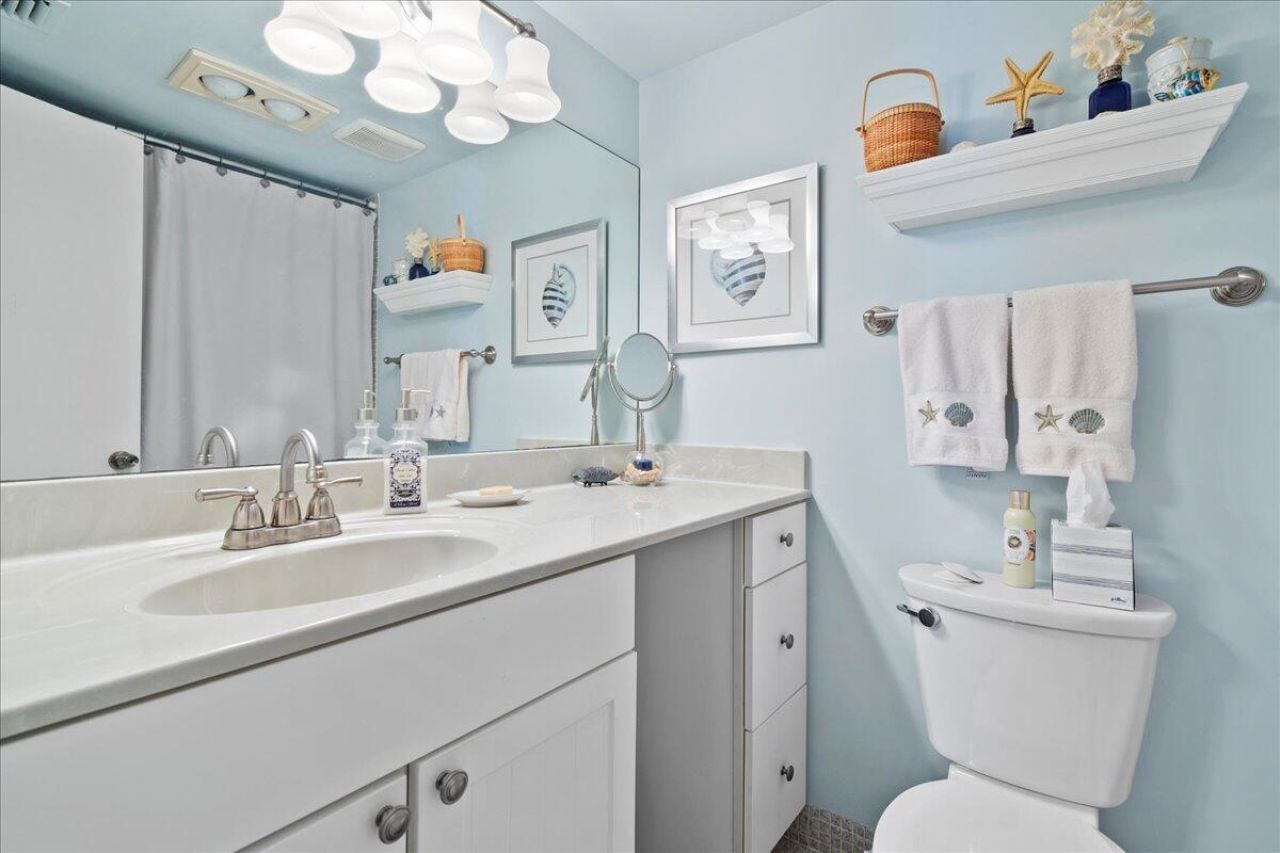 1251 Sugar Sands Boulevard, Unit 221, Riviera Beach, FL 33404 Photo