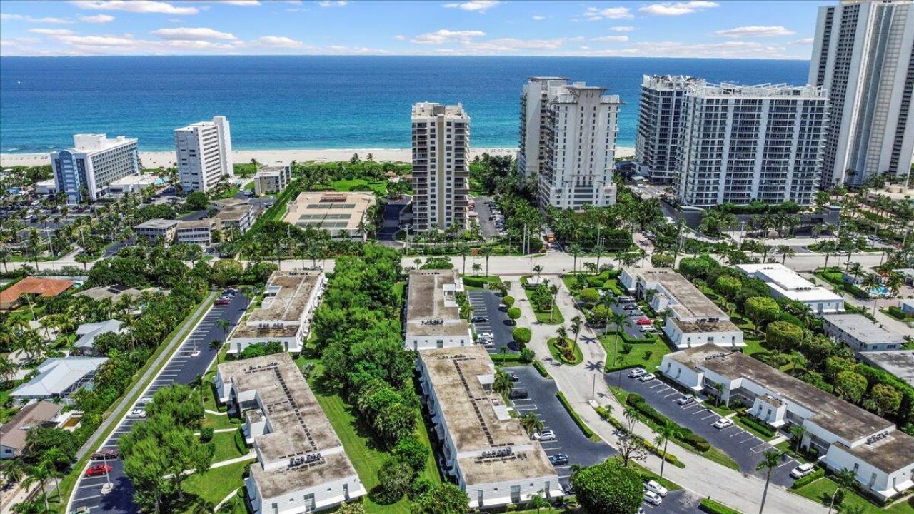 1251 Sugar Sands Boulevard, Unit 221, Riviera Beach, FL 33404 Photo