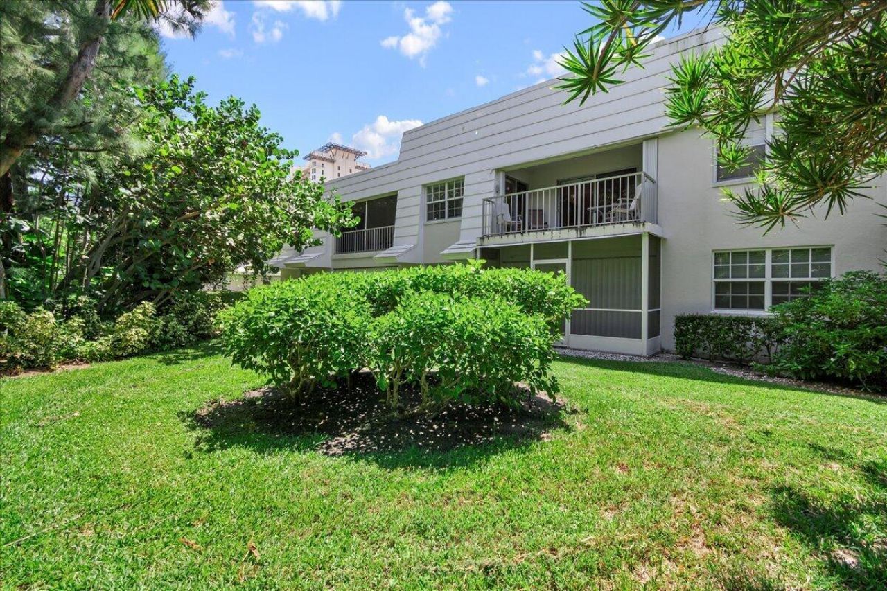 1251 Sugar Sands Boulevard, Unit 221, Riviera Beach, FL 33404 Photo