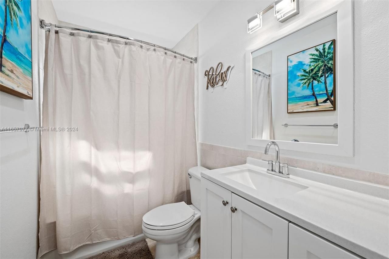 1931 NE 32nd Ave, Fort Lauderdale, FL 33305 Photo