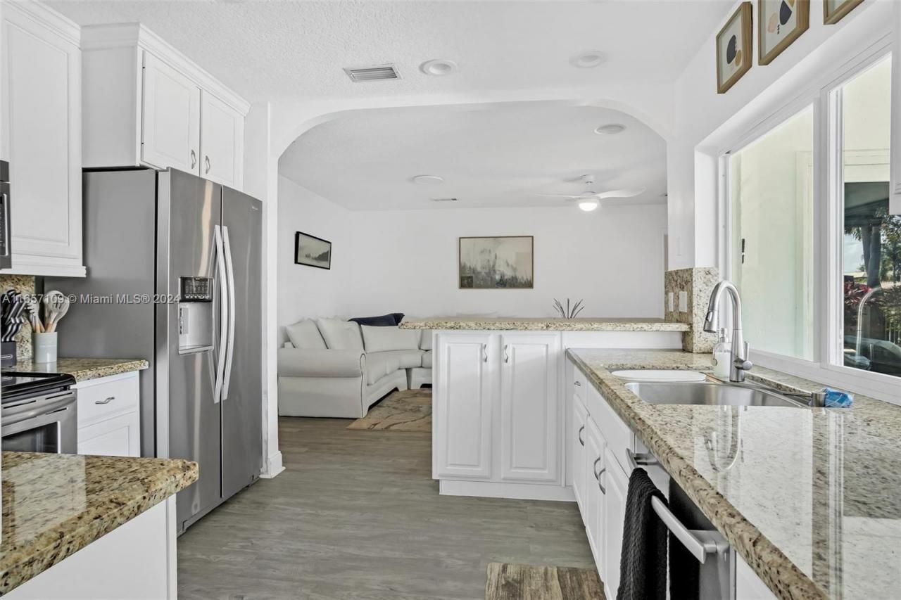 5220 NE 26th Ave, Fort Lauderdale, FL 33308 Photo