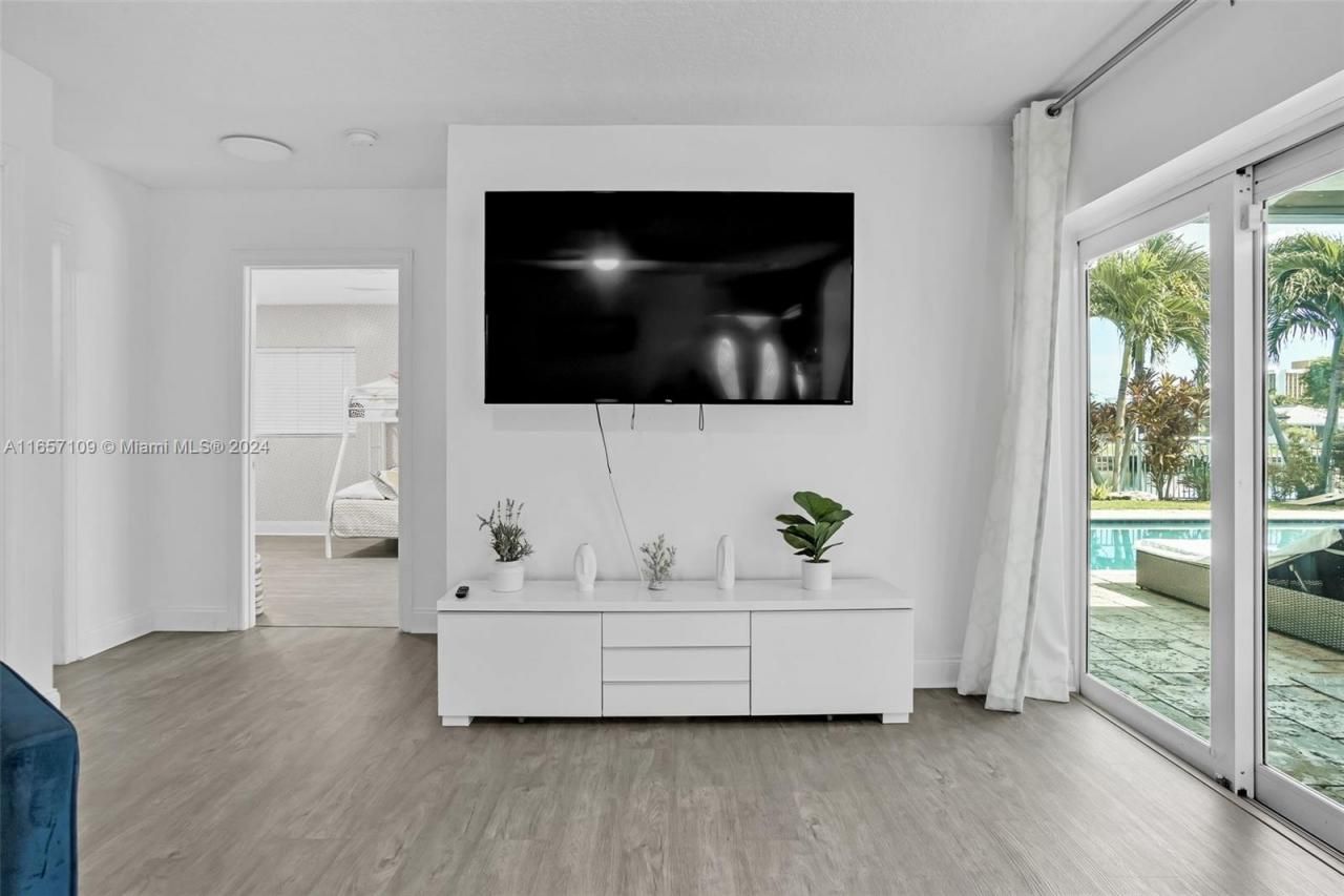 5220 NE 26th Ave, Fort Lauderdale, FL 33308 Photo