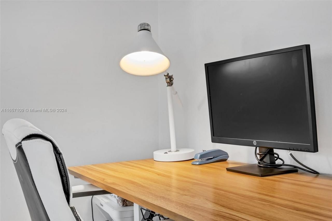 5220 NE 26th Ave, Fort Lauderdale, FL 33308 Photo