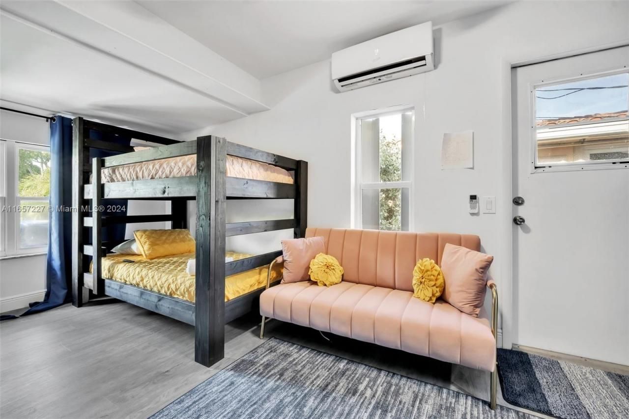 5830 NE 14th Rd, Fort Lauderdale, FL 33334 Photo