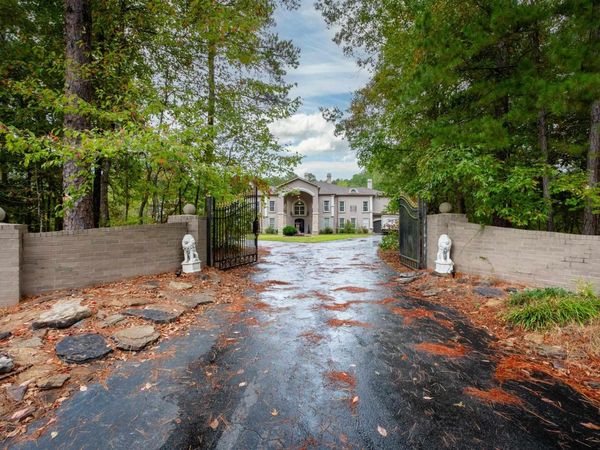 1436 Lakeshore Drive, Hensley, AR 72065