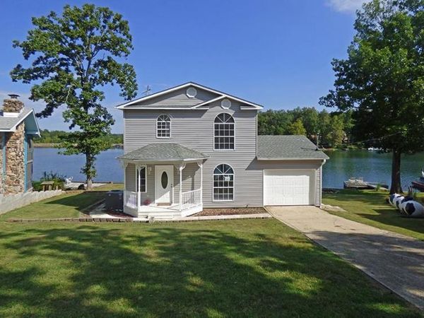 170 E Lakeshore Drive, Cherokee Village, AR 72529