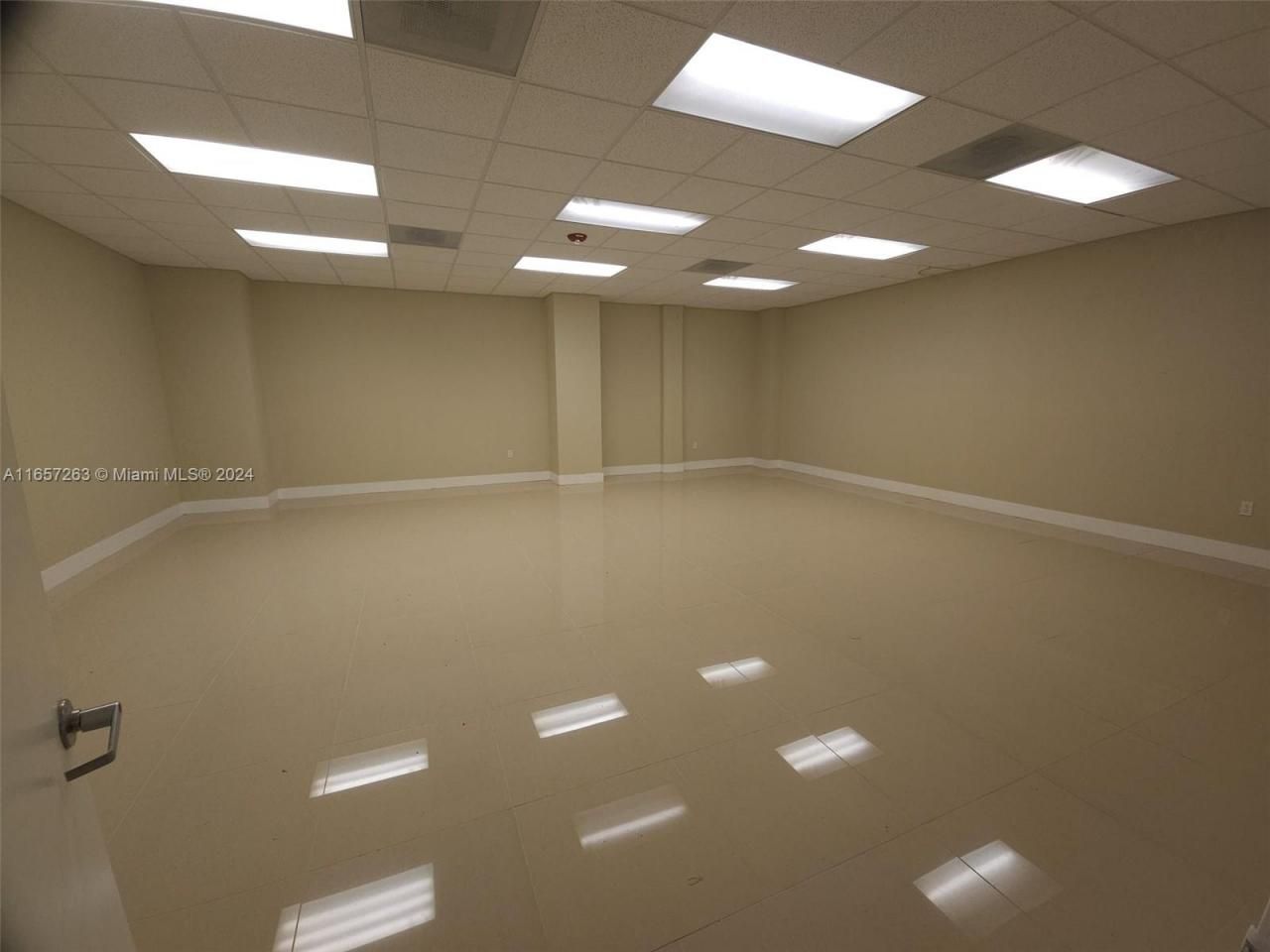 8950 SW 152nd St Suite Q, Palmetto Bay, FL 33157 Photo