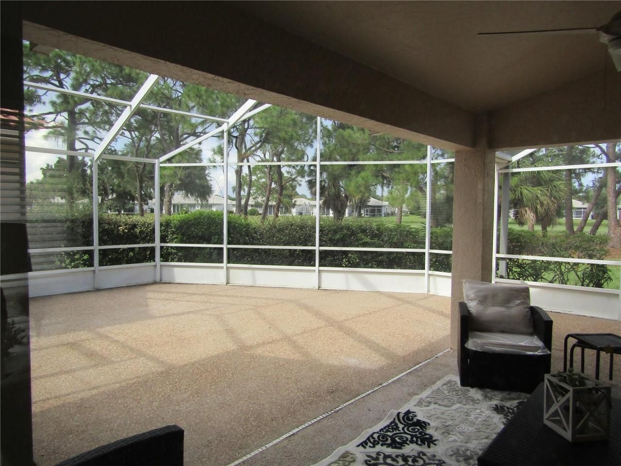 4026 Lyndhurst Court, Unit 13, Sarasota, FL 34235 Photo