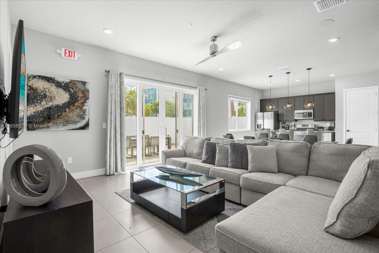 7740 Sandy Ridge Dr, Unit 112, Kissimmee, FL 34747 Photo