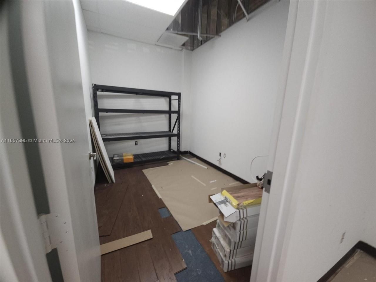 8950 SW 152nd St Suite V, Palmetto Bay, FL 33157 Photo