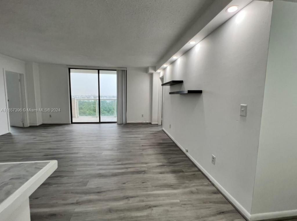13499 Biscayne Blvd, Unit 1205, North Miami, FL 33181 Photo