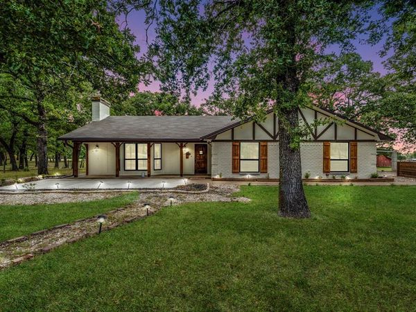 3754 Ft Graham Road, West, TX 76691
