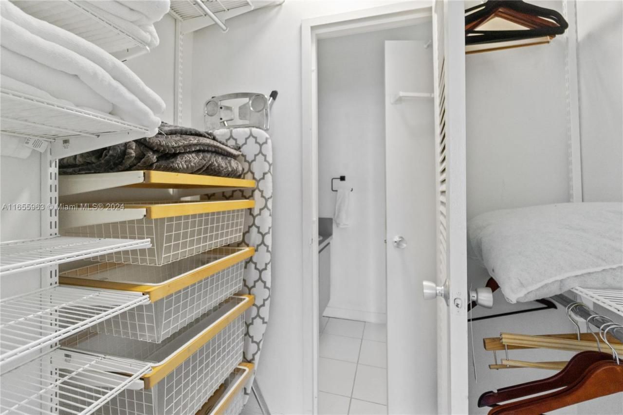 100 Lincoln Rd, Unit 924, Miami Beach, FL 33139 Photo