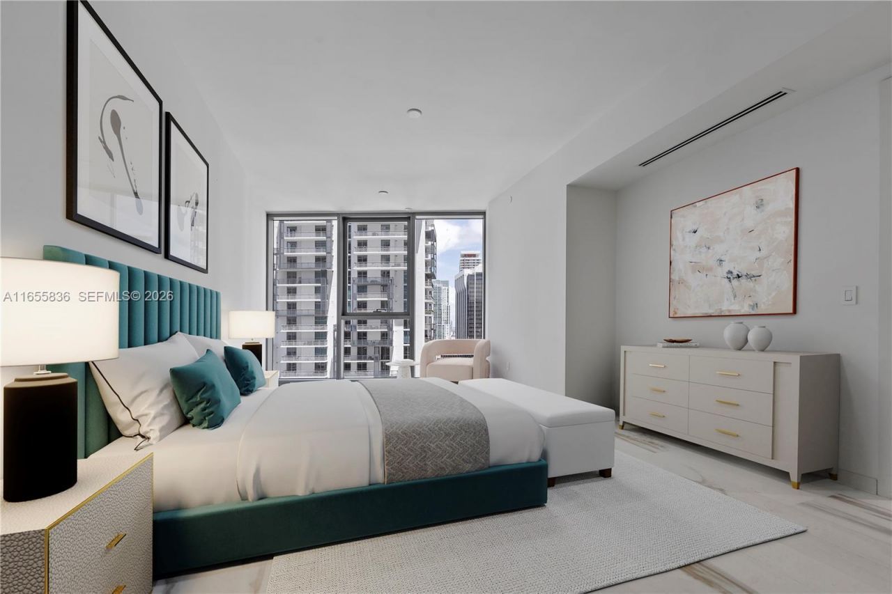 300 Biscayne Blvd Way, Unit 2702, Miami, FL 33131 Photo