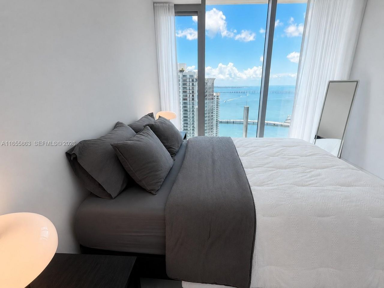 300 Biscayne Blvd Way, Unit 3201, Miami, FL 33131 Photo