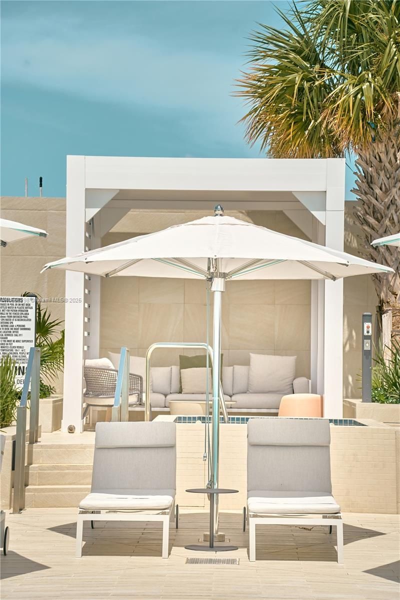 300 Biscayne Blvd Way, Unit 6301, Miami, FL 33131 Photo