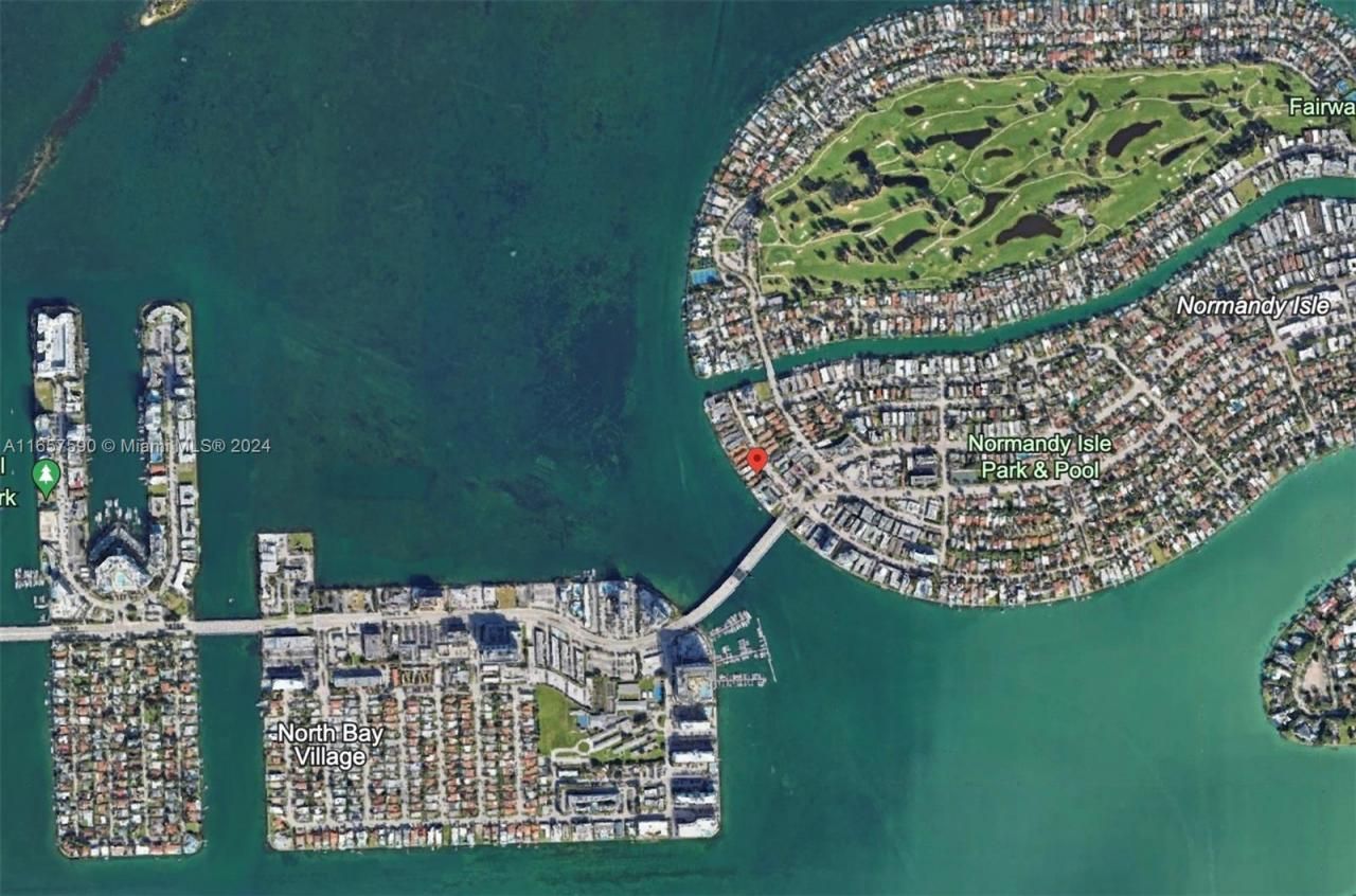 2130 Bay Dr, Miami Beach, FL 33141 Photo
