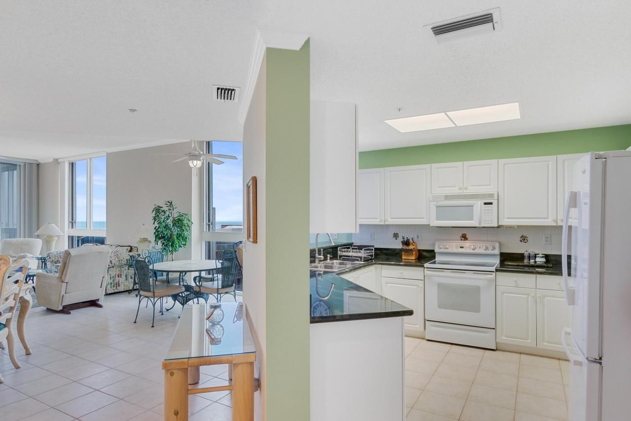 3880 N Hwy A1a, Unit 1105, Hutchinson Island, FL 34949 Photo